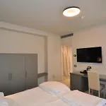 Hotel Cavour 30tre - Moderno