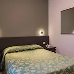 Cavour 30tre - Moderno Stresa