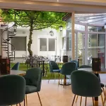 Cavour 30tre - Moderno Hotel 3*