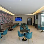 Cavour 30tre - Moderno 3*