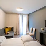 Hotel Cavour 30tre - Moderno