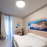 Cavour 30tre - Moderno Hotel