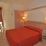 Hotel Cavour 30tre - Moderno