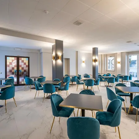 Cavour 30tre - Moderno Stresa