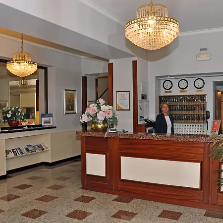 Hotel Cavour 30tre - Moderno