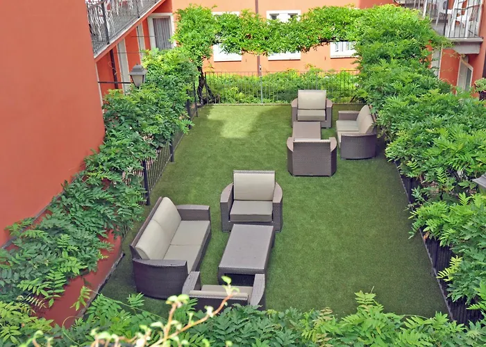 Cavour 30tre - Moderno 호텔 3*