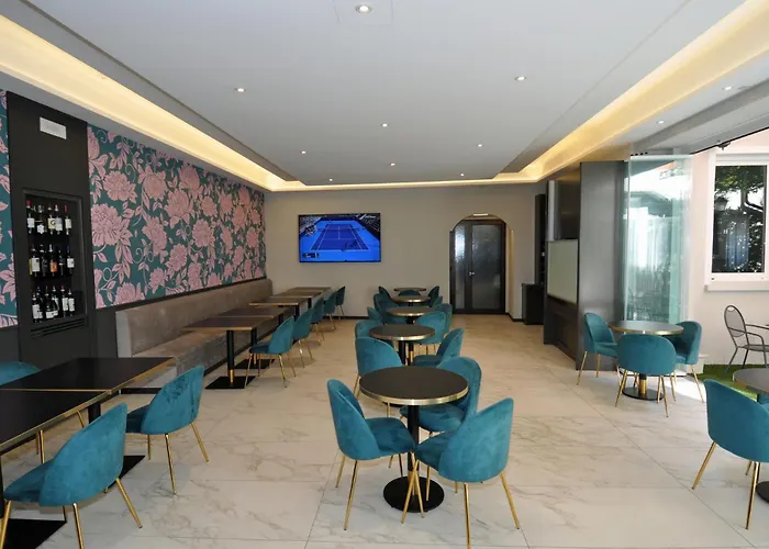 Cavour 30tre - Moderno 3*