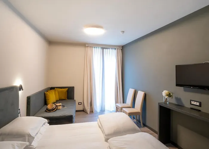 Hotel Cavour 30tre - Moderno