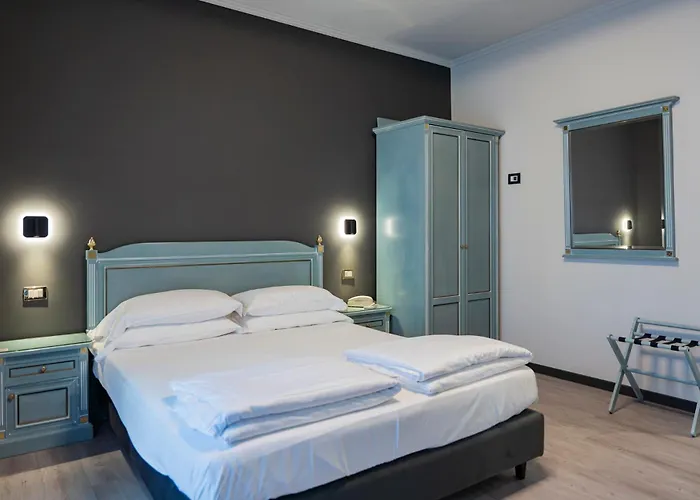 Cavour 30tre - Moderno 호텔 스트레사