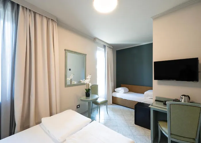 Cavour 30tre - Moderno 호텔 3*