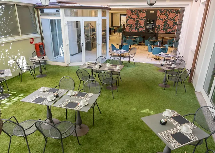 Cavour 30tre - Moderno