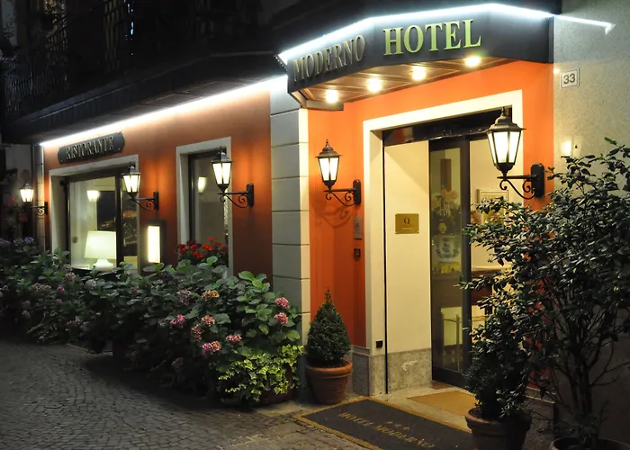 Hotel Cavour 30tre - Moderno Stresa
