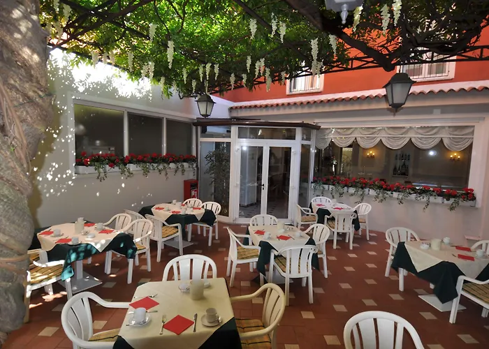 Cavour 30tre - Moderno 스트레사