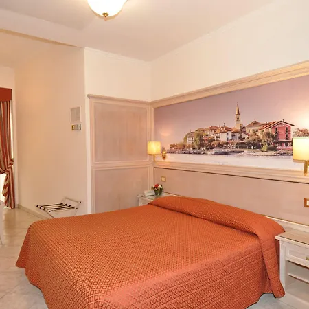 Moderno - Cavour 30tre Hotel 3*