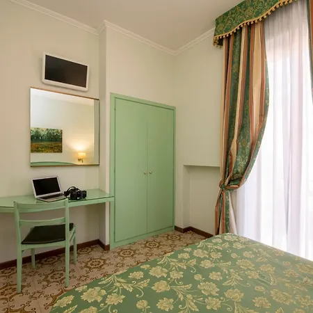 Moderno - Cavour 30tre Hotel 3*