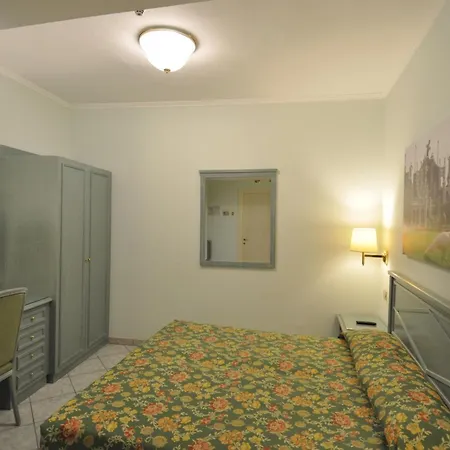 Moderno - Cavour 30tre 3* Stresa