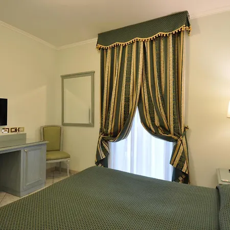 Moderno - Cavour 30tre Hotel Stresa