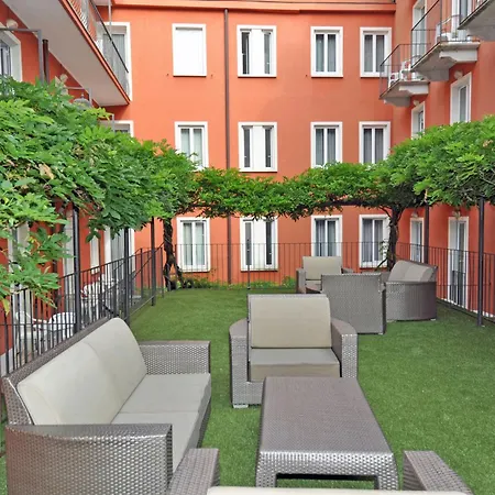 Ξενοδοχείο Cavour 30tre - Moderno Per Tradizione 3*