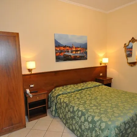 Moderno - Cavour 30tre Stresa